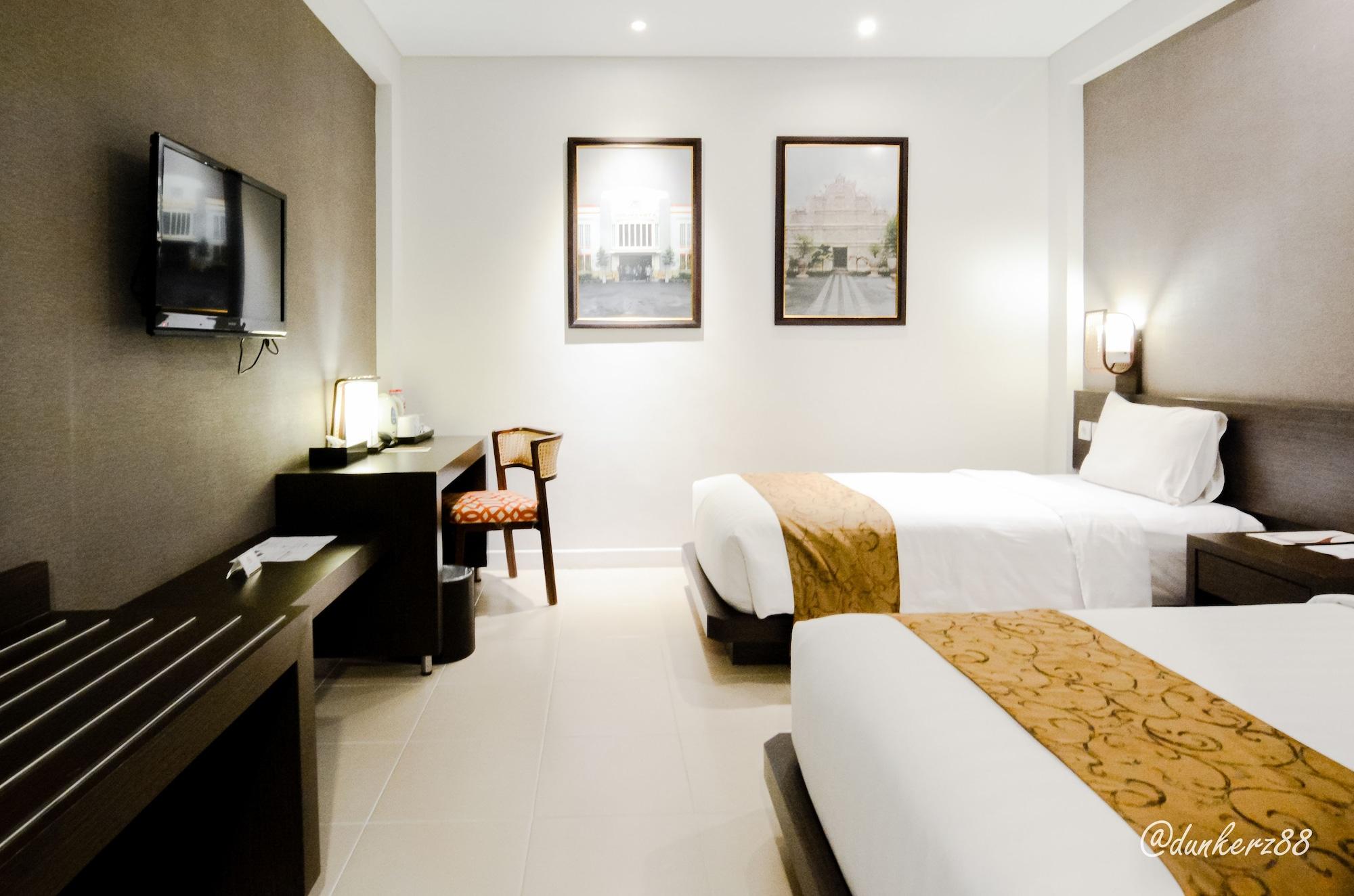 Tasneem Hotel Malioboro Yogyakarta Exteriör bild